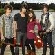 Poze cu cei trei frati!! - Jb si Dami Lovato - jonas Brothers