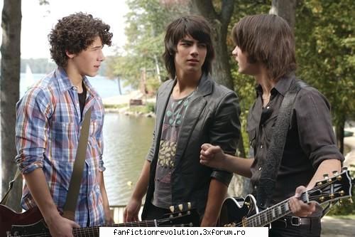 Poze cu cei trei frati!! - ingerulbun - jonas Brothers