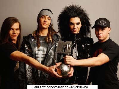 Tinuta zilei - AdministratorTH - Bill Kaulitz