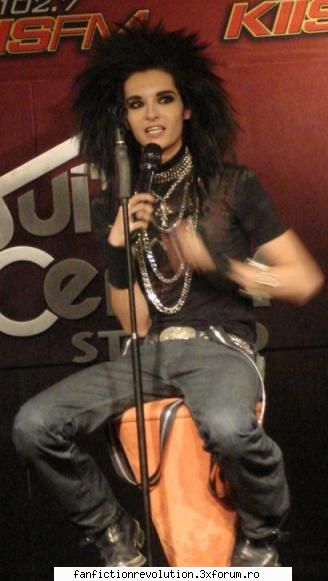 Tinuta zilei - AdministratorTH - Bill Kaulitz